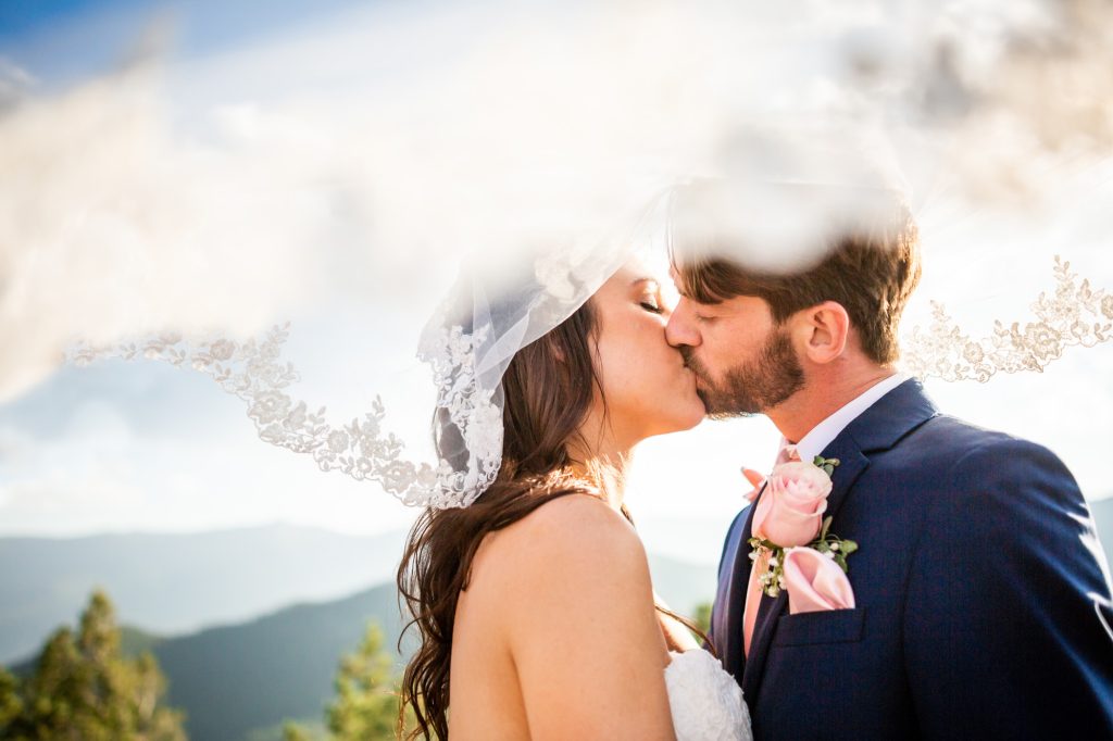 Colorado Wedding Photographer Colorado Wedding Photographer