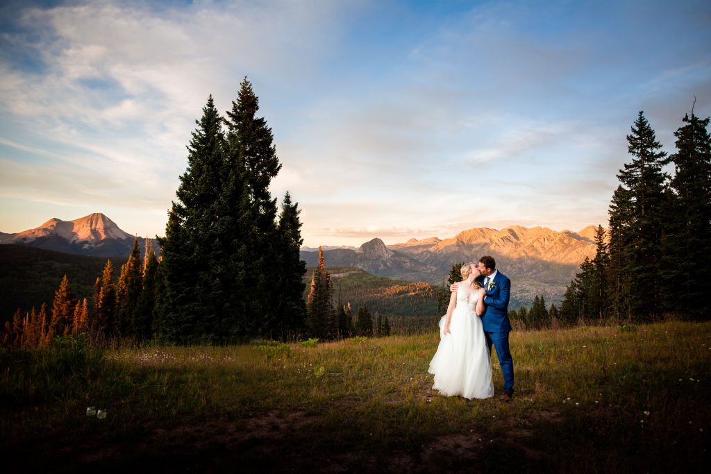 Colorado Wedding Photographer Colorado Wedding Photographer