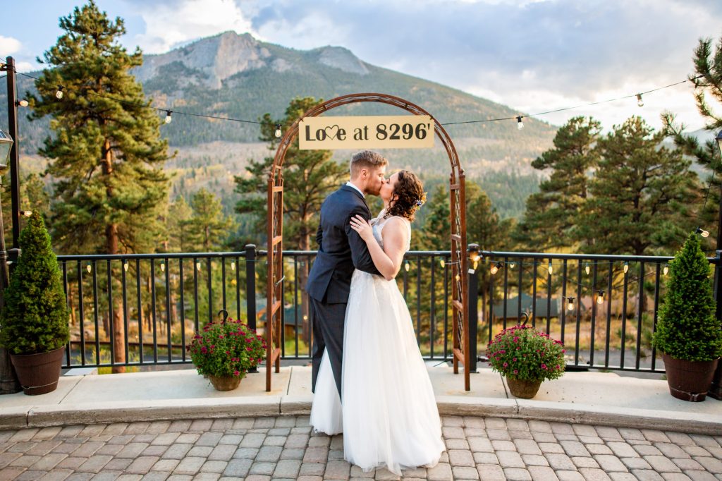 Colorado Wedding Photographer Colorado Wedding Photographer